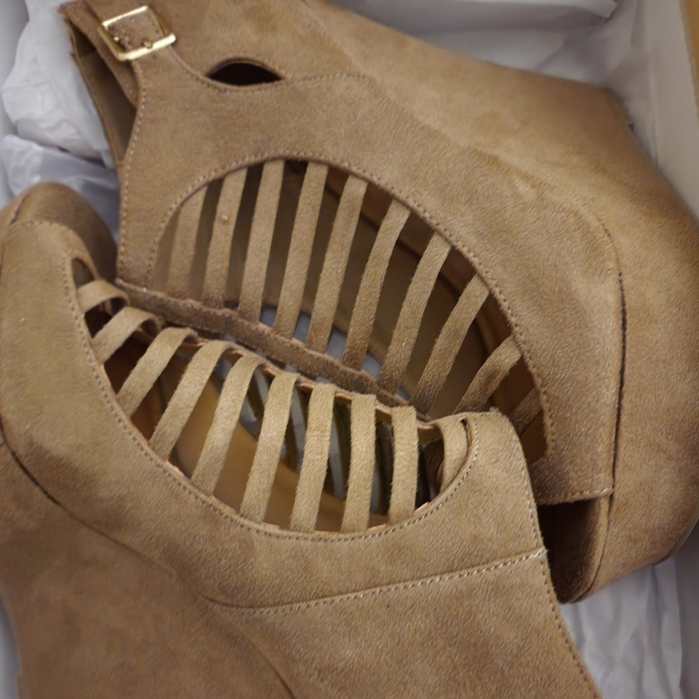Brand New Tan Madden Girl Wedges